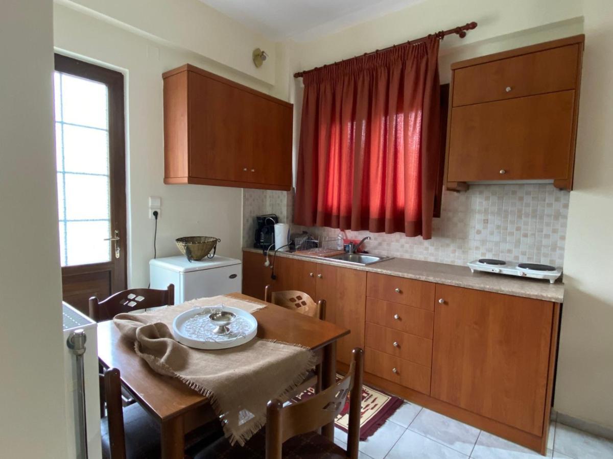 Apartamento Artemis Mezonetes Kalavryta Exterior foto